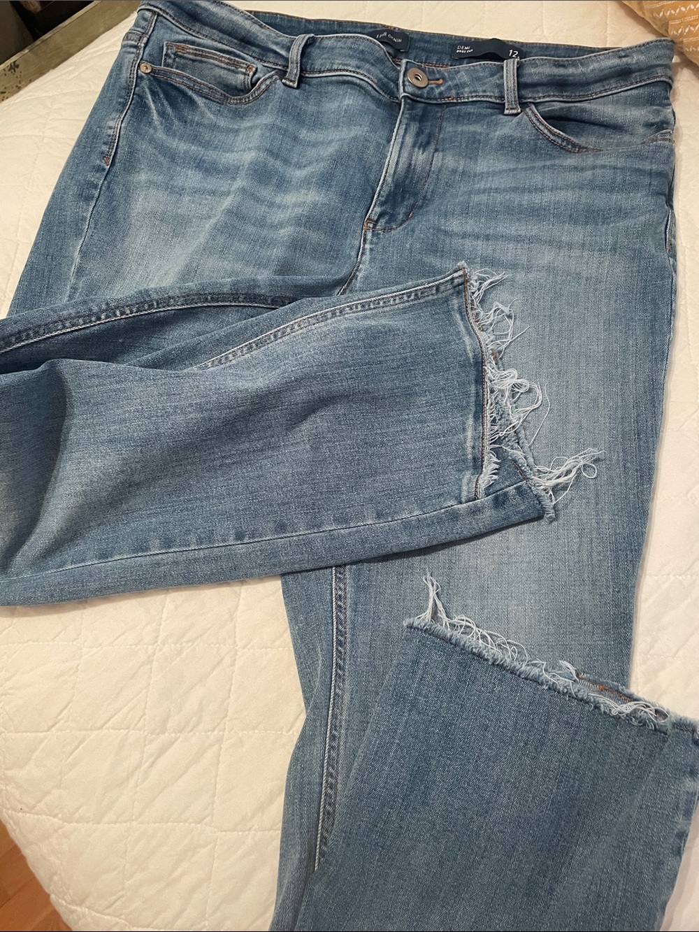 J.Jill Demi Boot Cut Washed Out Denim Jeans with Shredded Crossover Bottoms